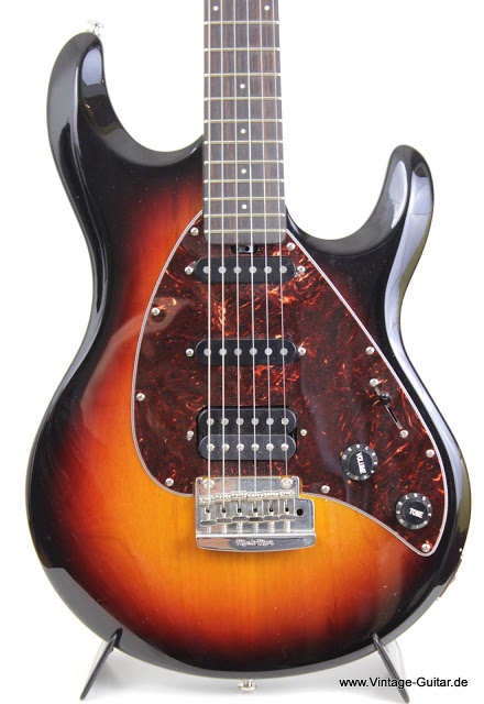 Musicman Silhouette Special sunburst 2012-003.JPG